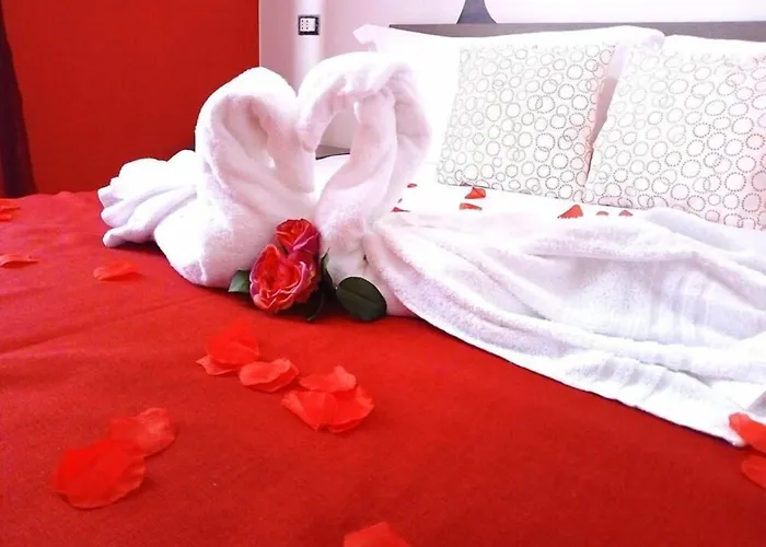 Sweet Night Rooms